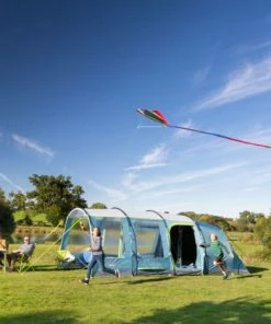 Coleman Castle Pines 4L Blackout Tents