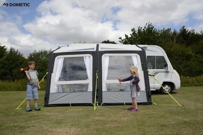 Dometic Rally Air Pro 260 Drivewaway Awning