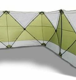 Quest Screen Shield Windbreak (2022)